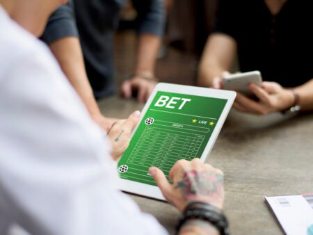 La industria de las apuestas online solicita al gobierno de Kast acelerar la ley que las regula